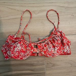 O’Neill bikini top